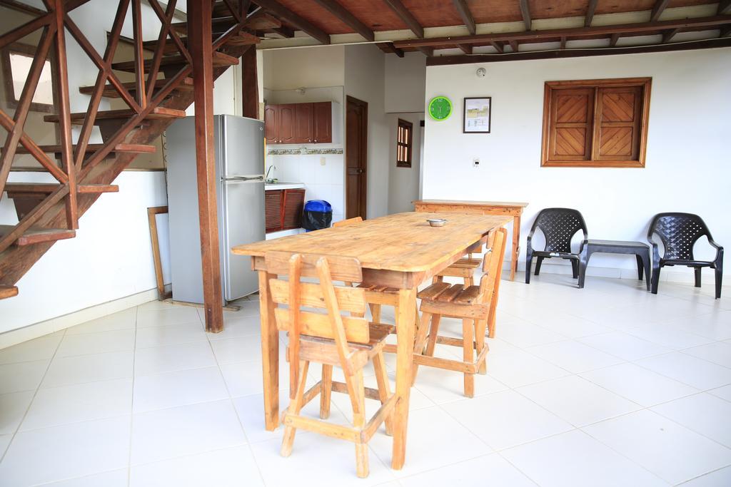 Hostal Pelikan Taganga Extérieur photo