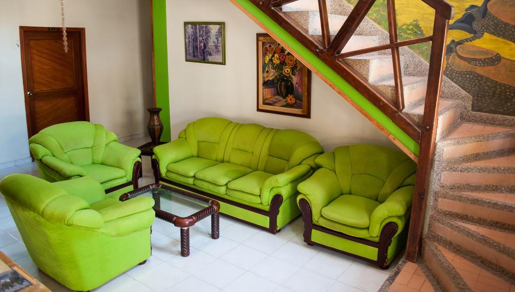 Hostal Pelikan Taganga Extérieur photo